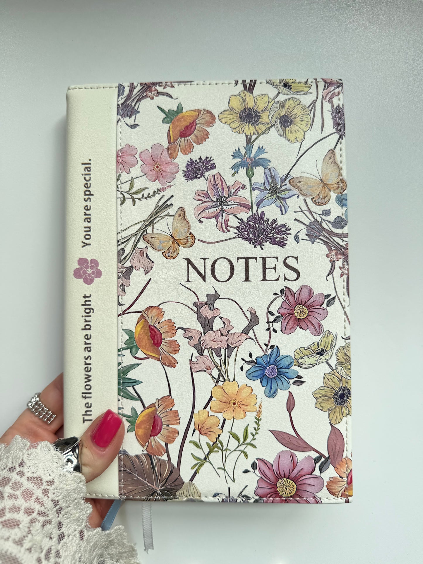 Cozy Notes Signature Notebook - Flora 💐
