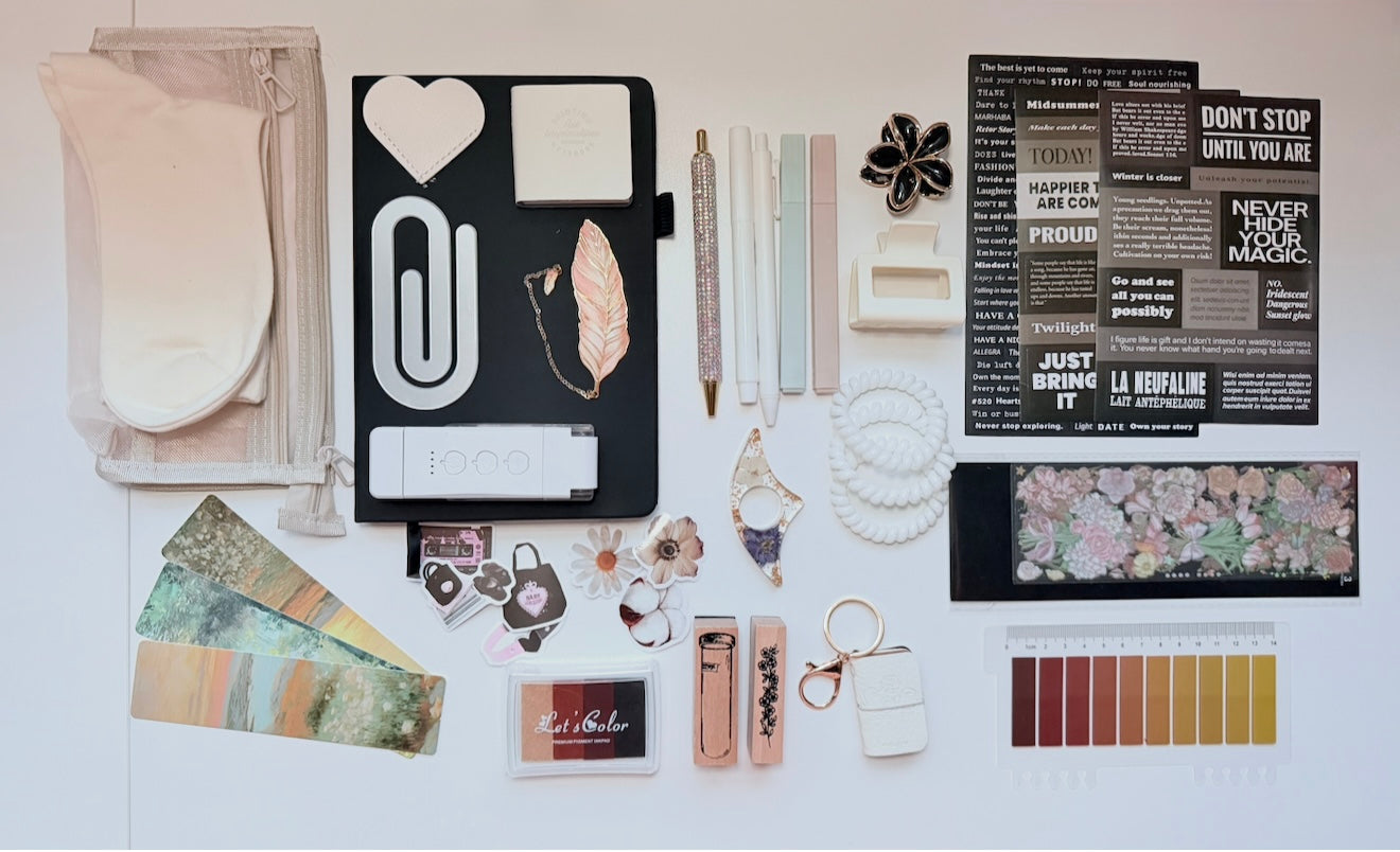 Neutral Aesthetic Stationery Box 🖤🤍